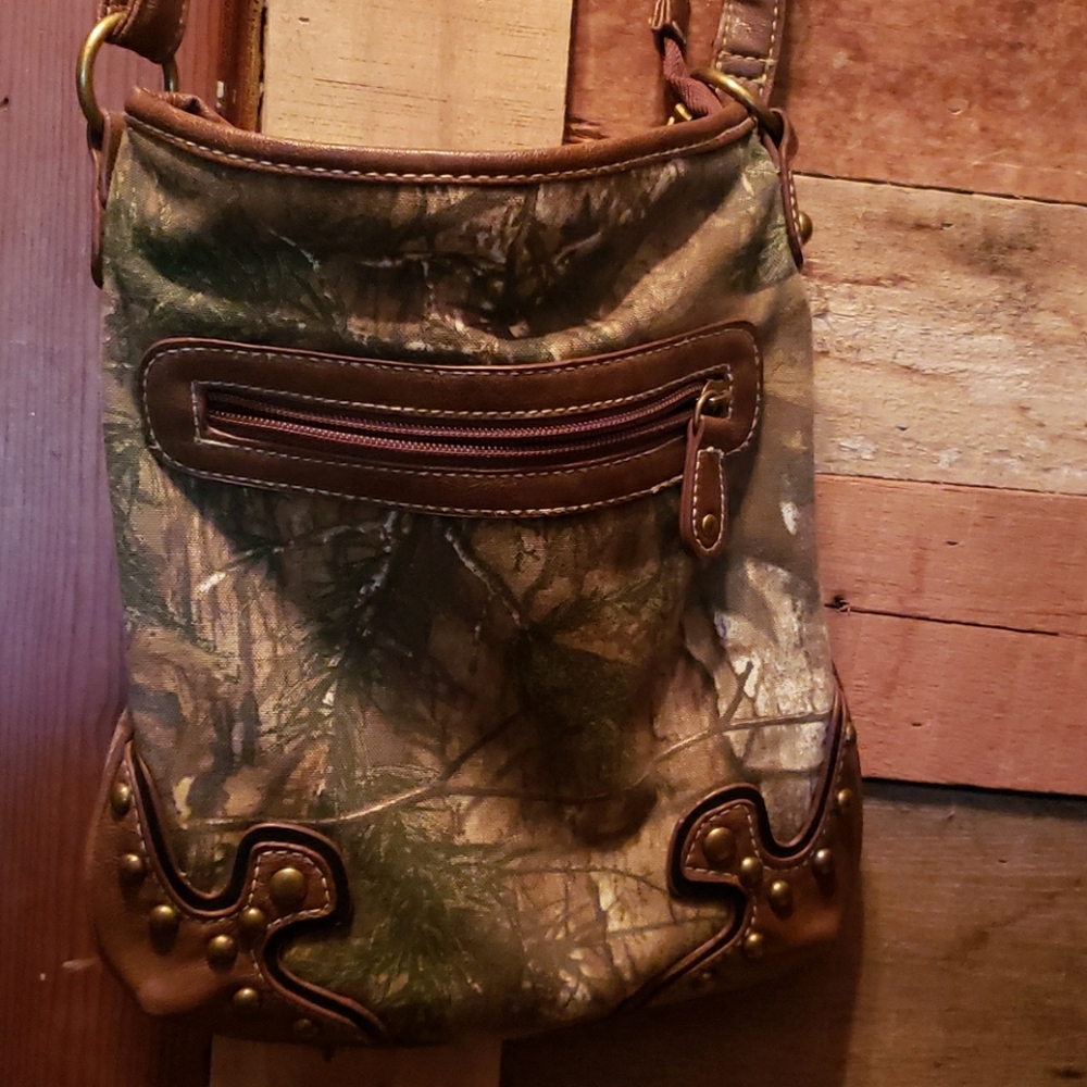 Camo cross body bag